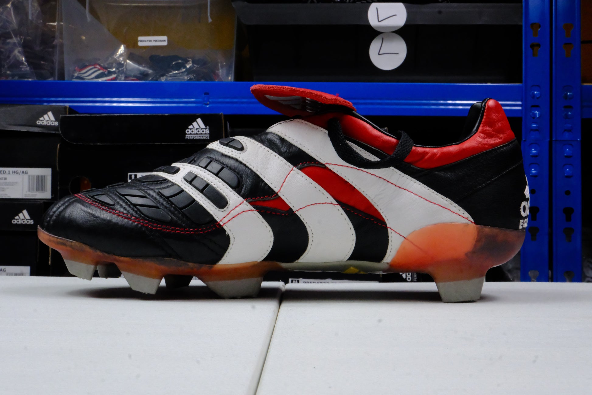 Adidas Predator Accelerator SG