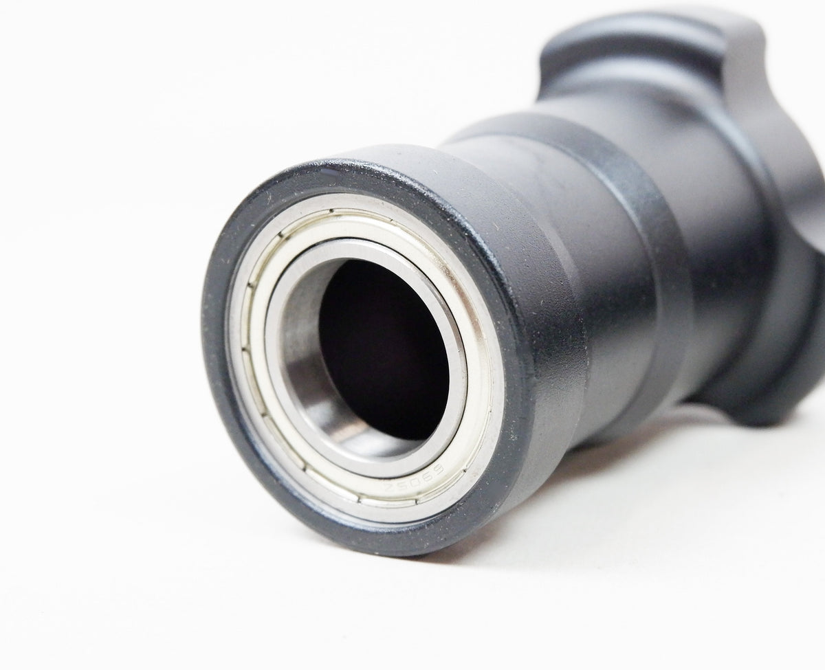 Pair of Black 25mm x 95mm Front Hubs