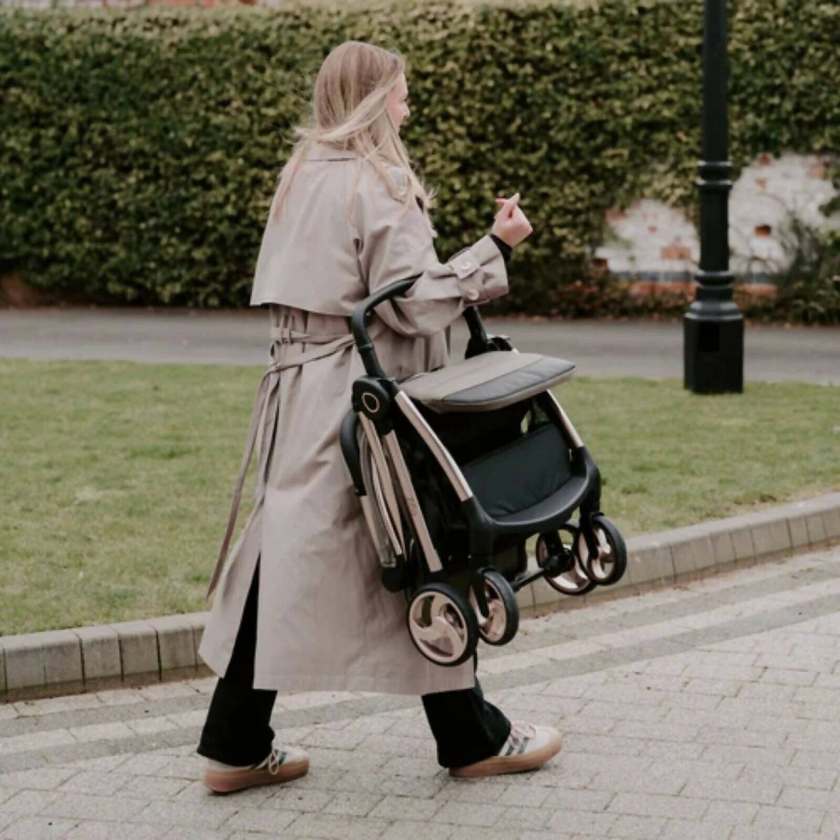 eggZ® Stroller - Chocolate Velvet