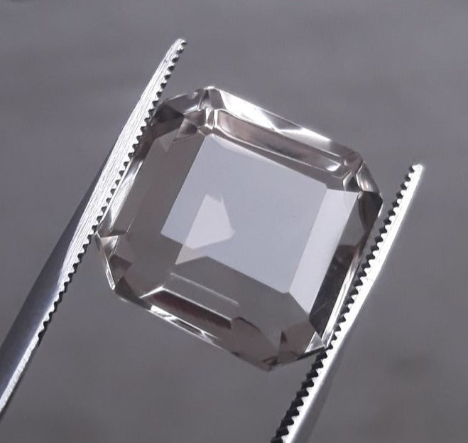 18.3ct Dur e Najaf - Pearl of Najaf Fancy Cut Transparent - April Birthstone - Rock Crystal Quartz -15x15mm