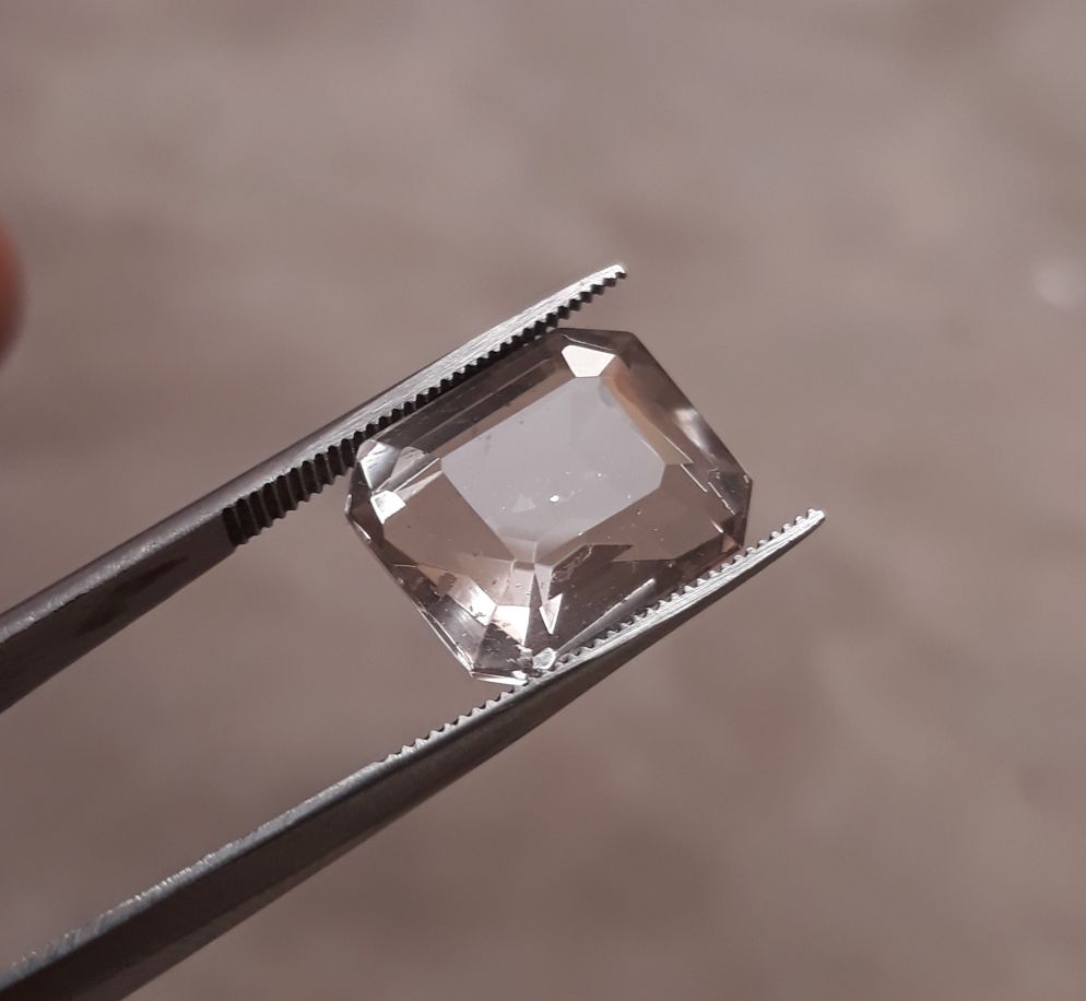 14.3ct Dur e Najaf - Pearl of Najaf Fancy Cut Transparent - April Birthstone - Rock Crystal Quartz -15x13mm