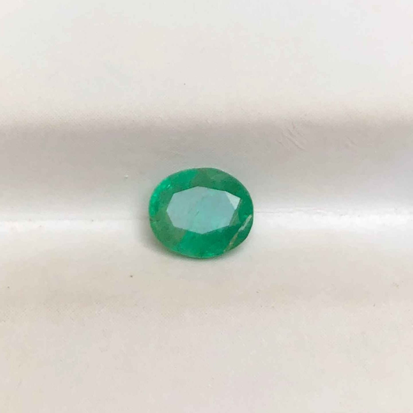 0.75ct Emerald for sale - Budh Ratna - Zamurd - Pachu Stone, Markat Mani Stone - 7x6mm