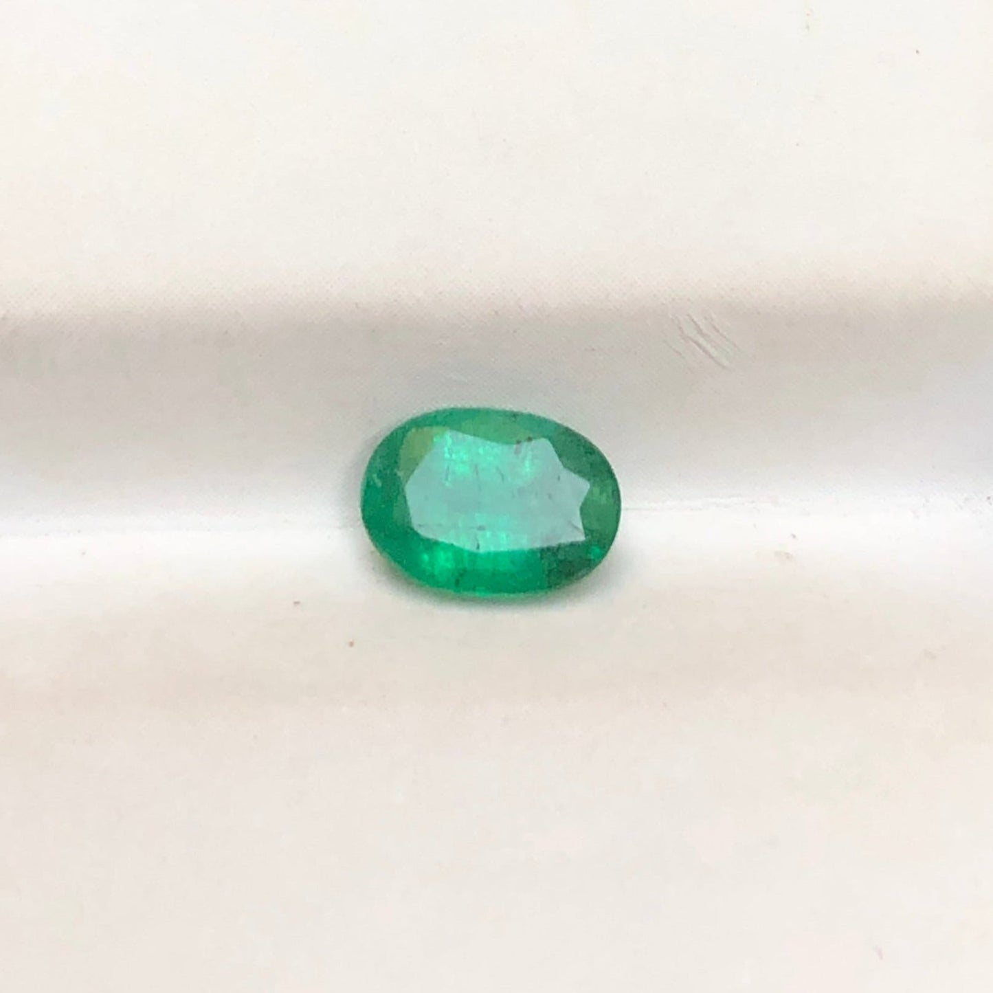 0.80ct Emerald for sale - Budh Ratna - Zamurd - Pachu Stone, Markat Mani Stone - 8x6mm
