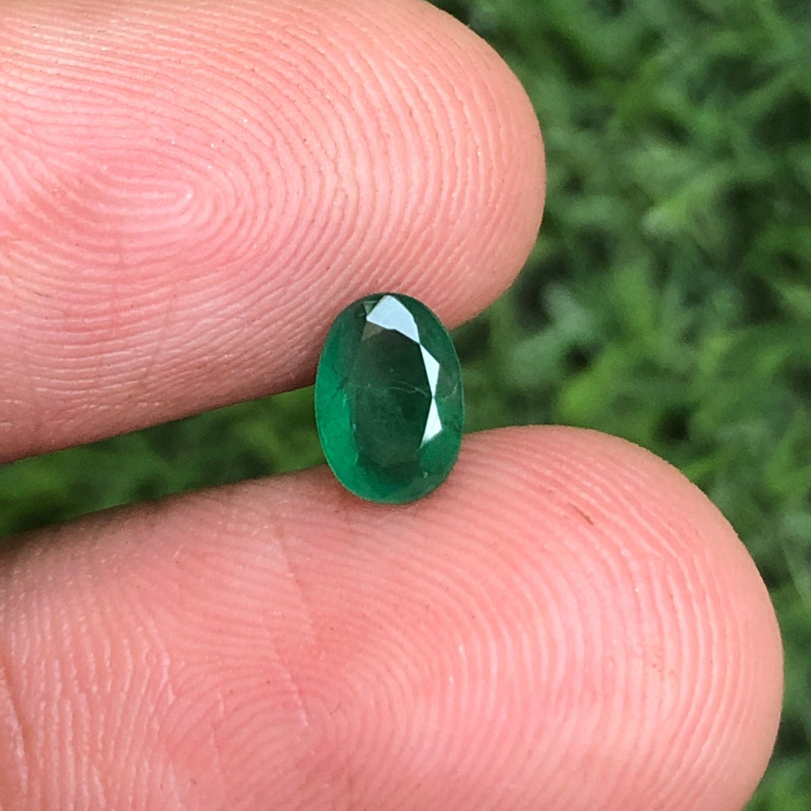0.85ct Emerald for sale - Budh Ratna - Zamurd - Pachu Stone, Markat Mani Stone - 8x6mm