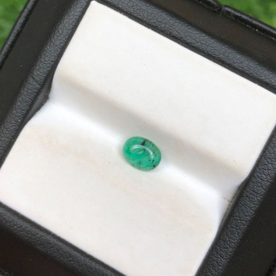 0.60Ct Emerald for sale - Budh Ratna - Zamurd - Pachu Stone, Markat Mani Stone - 7x6mm