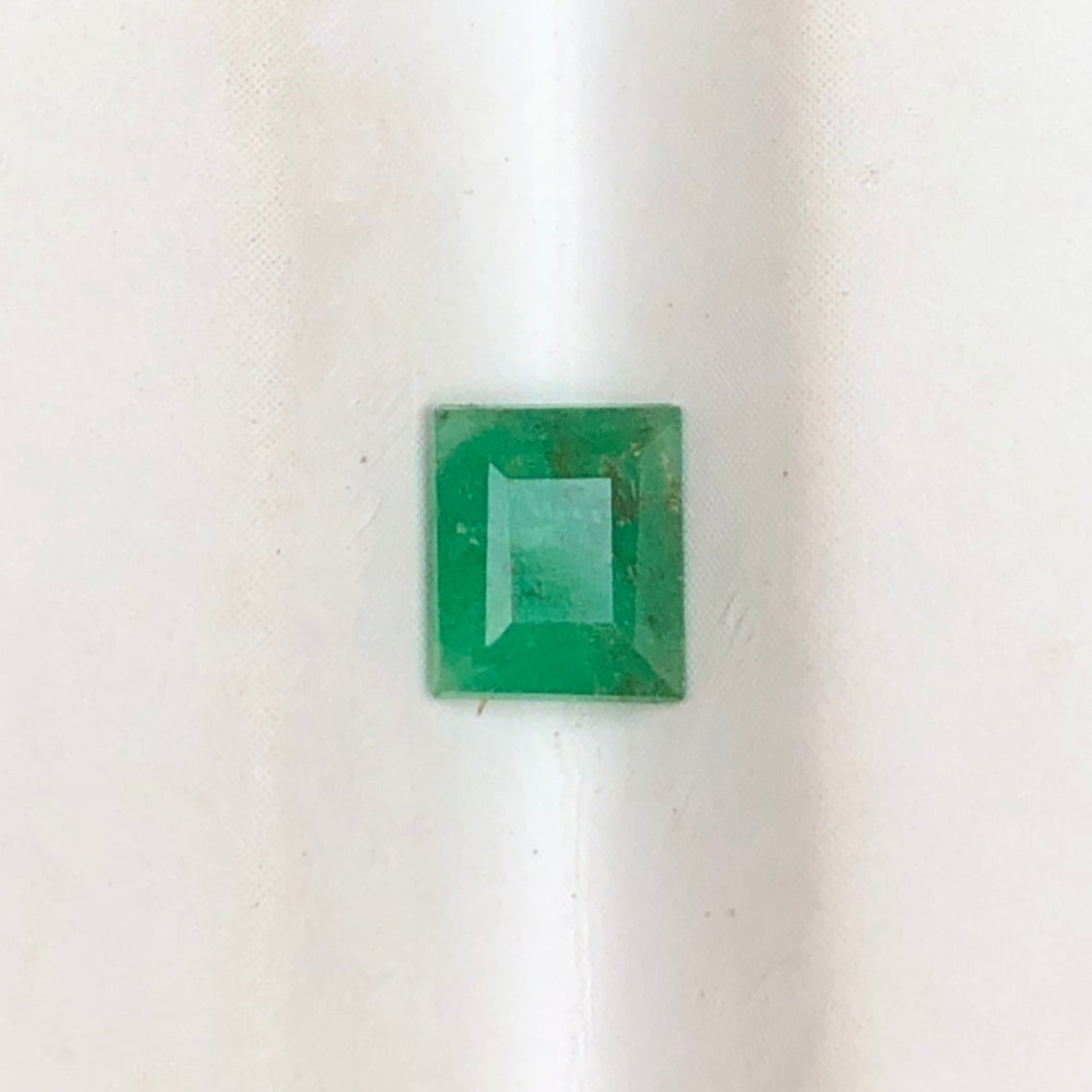 0.80Ct Emerald for sale - Budh Ratna - Zamurd - Pachu Stone, Markat Mani Stone - 7x6mm