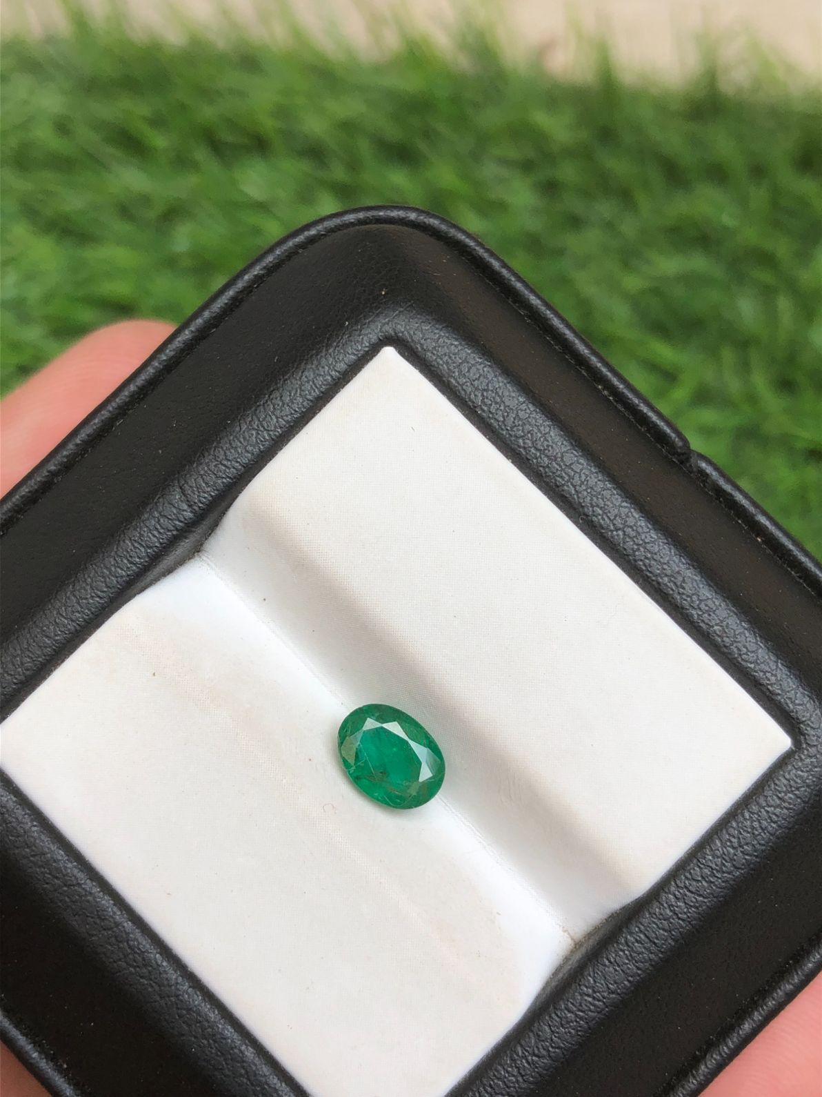 Emerald for sale - Budh Ratna - Zamurd - Pachu Stone, Markat Mani Stone - 0.85Ct