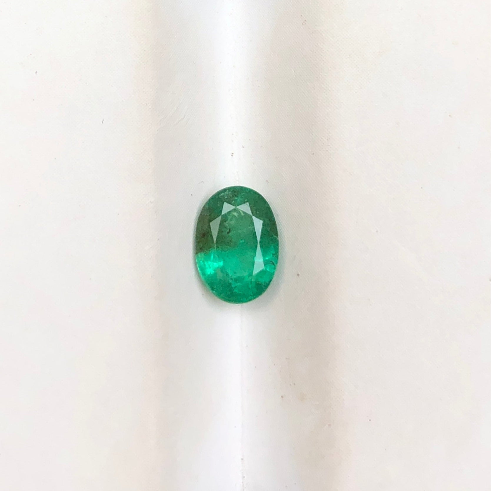 0.90Ct Emerald for sale - Budh Ratna - Zamurd - Pachu Stone, Markat Mani Stone - 8x6mm