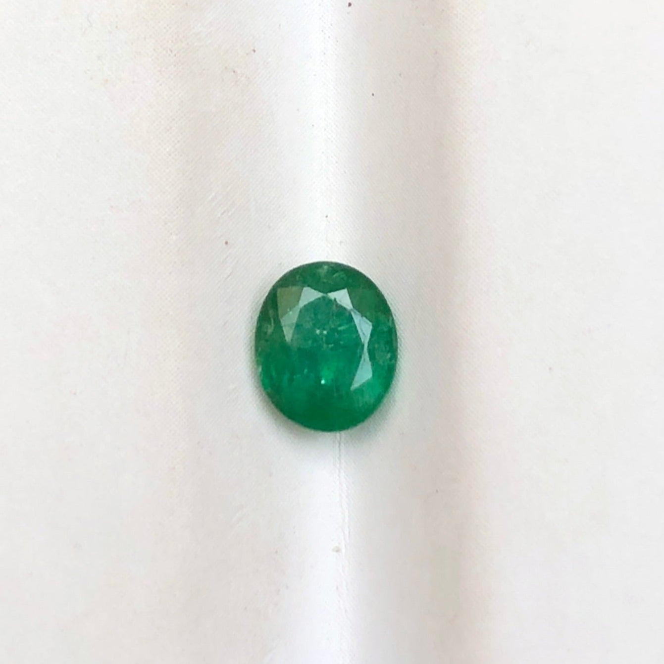 0.90Ct Emerald for sale - Budh Ratna - Zamurd - Pachu Stone, Markat Mani Stone - 8x7mm