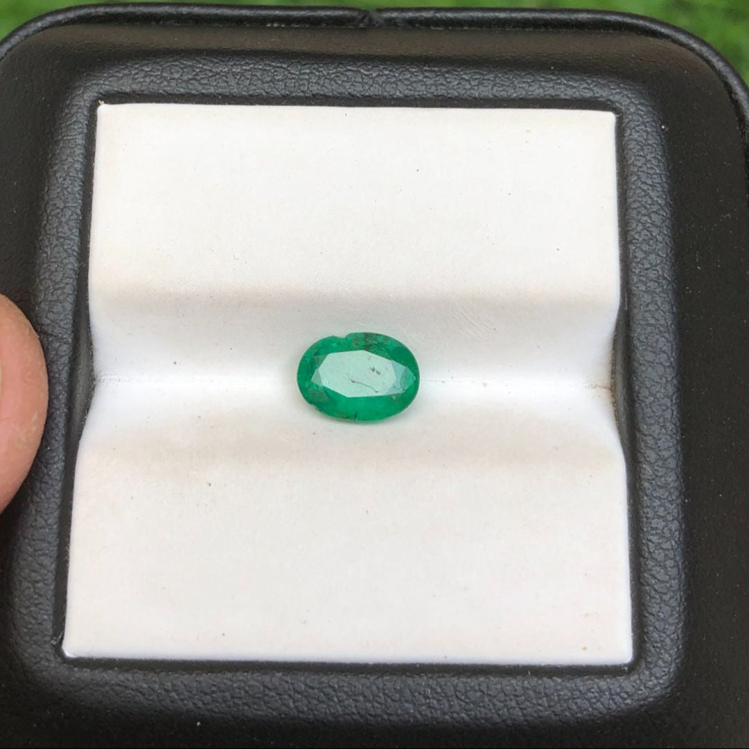 1.20Ct Emerald for sale - Budh Ratna - Zamurd - Pachu Stone, Markat Mani Stone - 9x7mm