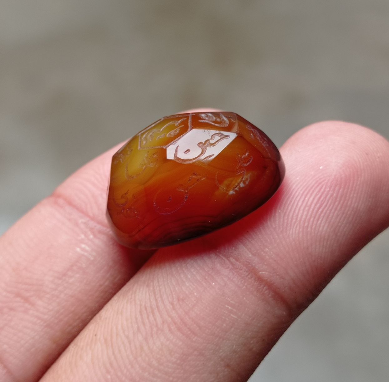 33.9ct Carnelian Carving - Engraved Aqeeq - 12 Imam Name - 23x17mm