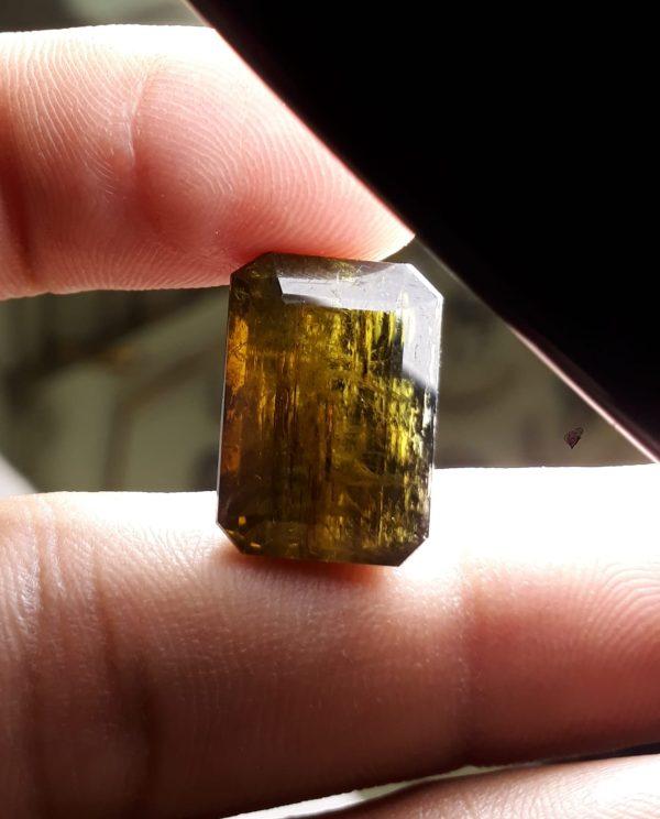 19.7ct Epidote - Epidote Crystal - Epidote for sale - Zabarjad - 18x12x6.8mm