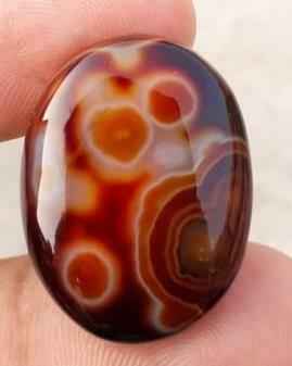 33.4ct Natural Eye Agate For Sale - Aqeeq - Dimension 27x21x7mm