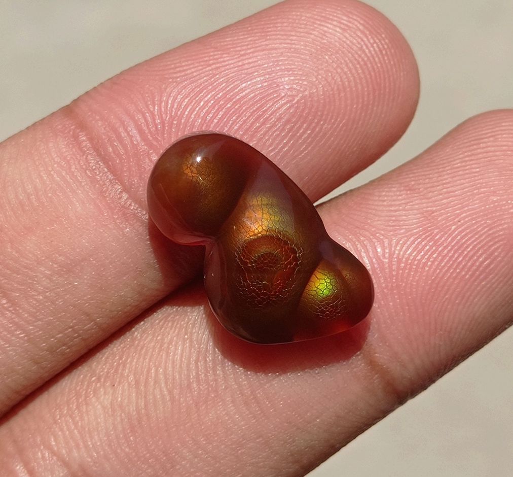 12.6ct Dragon Skin Fire Agate,  Rare Fire Agate, Rare Gemstone than Diamonds, Dimensions 21x12x6mm