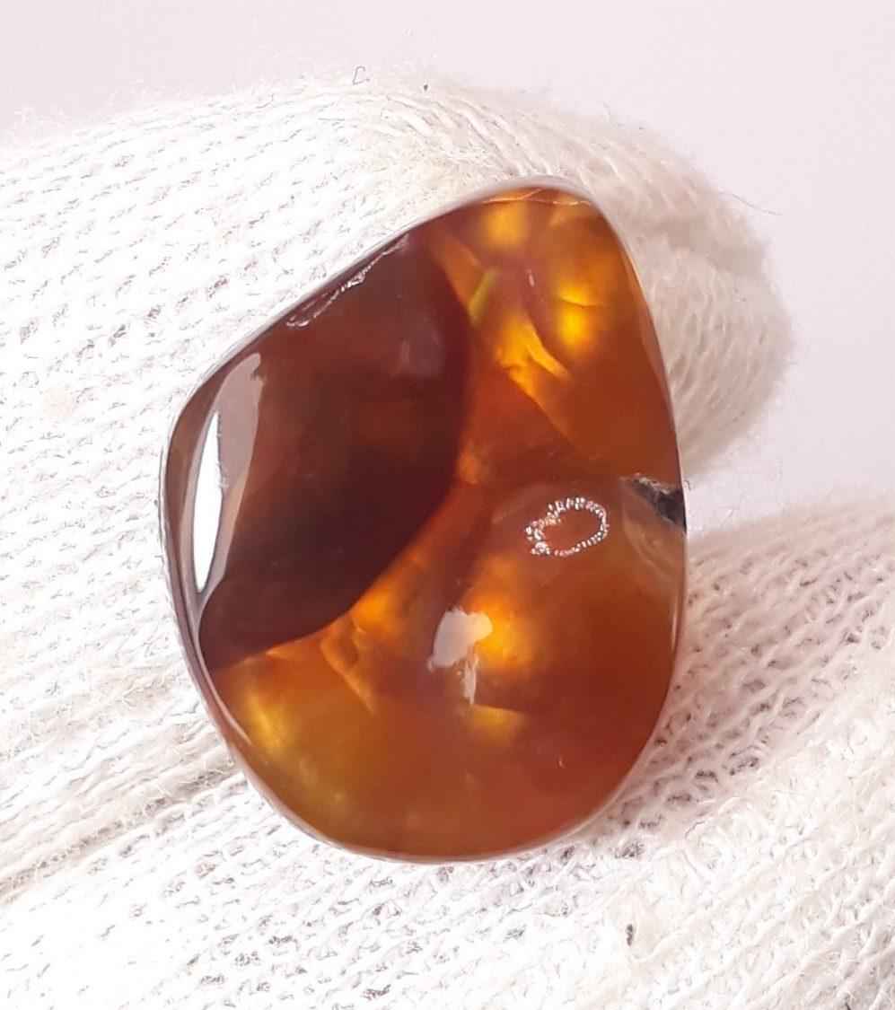 13.2ct Mexican Fire Agate, Rare Fire Agate - Golden Fire Agate, Perfect gemstone Gift, Rare Gemstone than Diamonds, Dimensions - 18x14mm