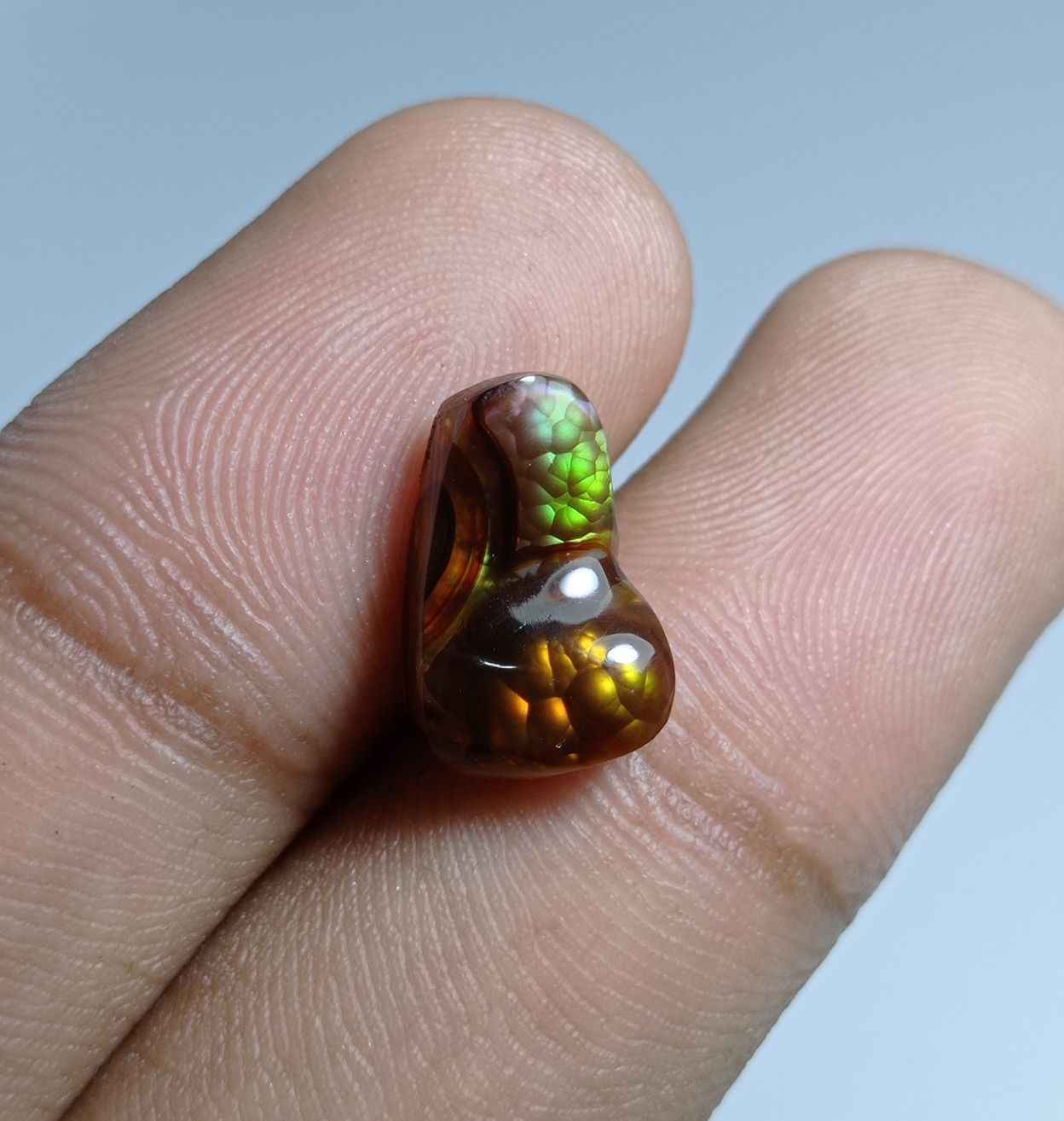 5.6ct Natural Purple , Green and Yellow Fire Agate - Perfect Gemstone Gift For All - Dimensions 14x9x5.5mm