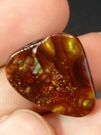 28ct Rainbow Mexican Fire Agate suitable for Pendant, Rare Fire Agate - Dimensions 22x21mm
