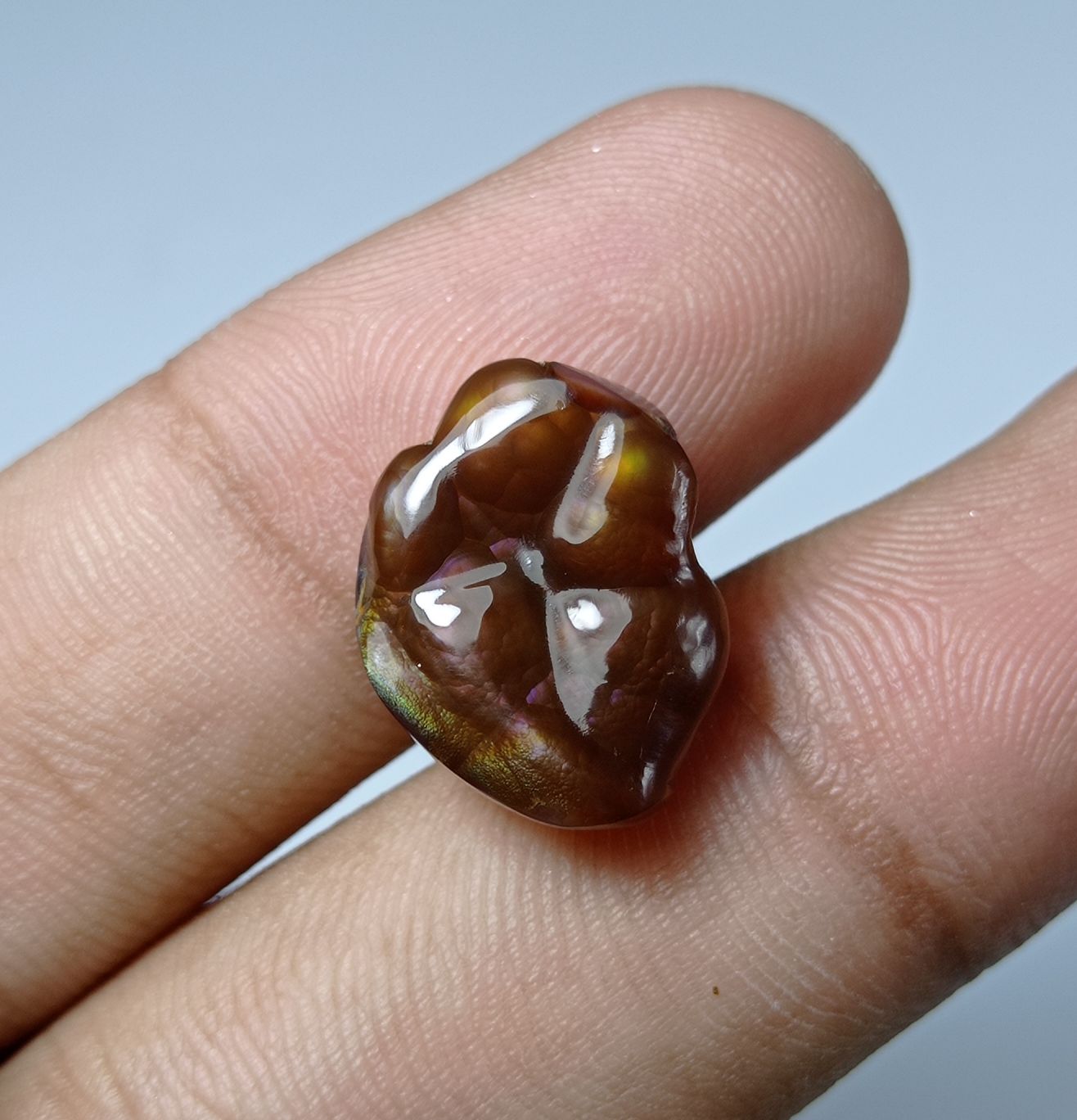 10.5ct Carved Purple Fire Agate -  Dimensions 17x13x5mm