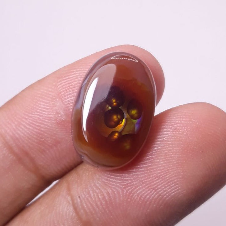 17.5ct Mexican Fire Agate suitable for Ring, Rare Fire Agate - Dimensions 21x14mm