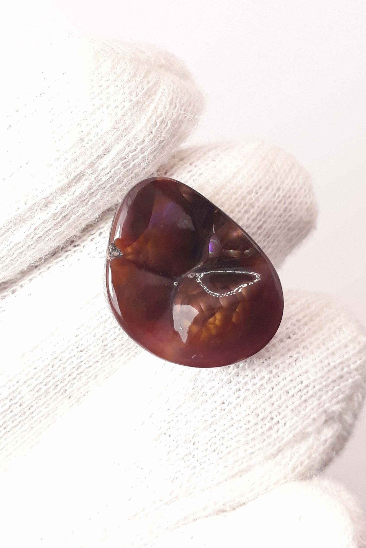 17ct Unique Purple Mexican Fire Agate,  Rare Fire Agate, Fire Agate cabochon - Rare Gemstone than Diamonds, Dimensions 20 x 15.5 mm