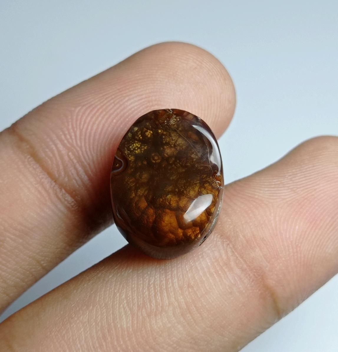 16.7ct Mexican Oval Fire Agate, Dimensions 18x13x8mm