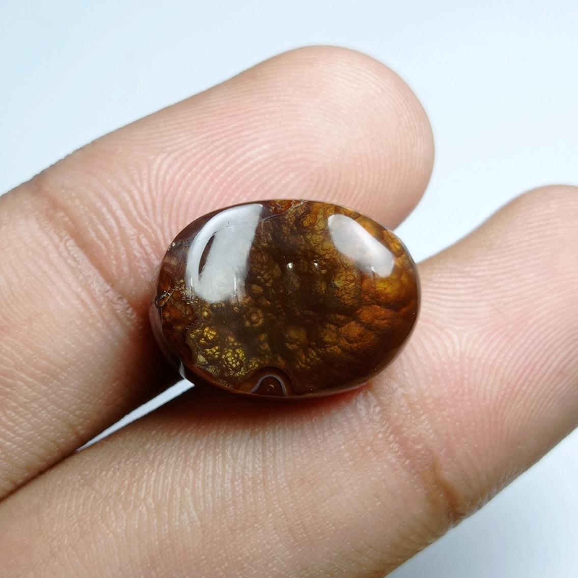 16.7ct Mexican Oval Fire Agate, Dimensions 18x13x8mm