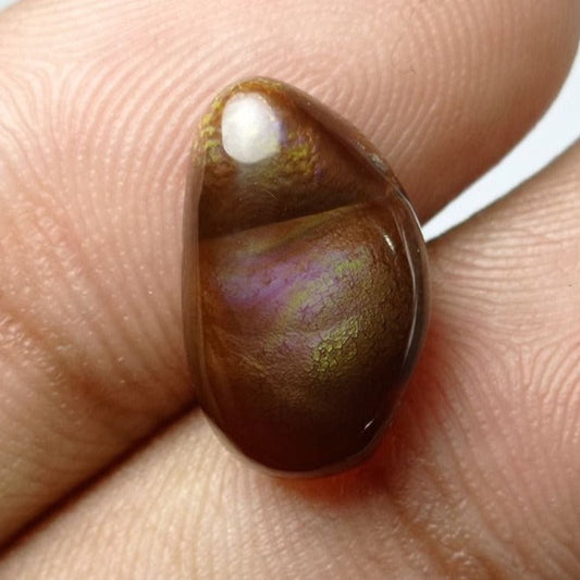 6.6ct Unique Purple Fire Agate Cabochon - Best For Ring Setting - Dimensions 16x9x5mm