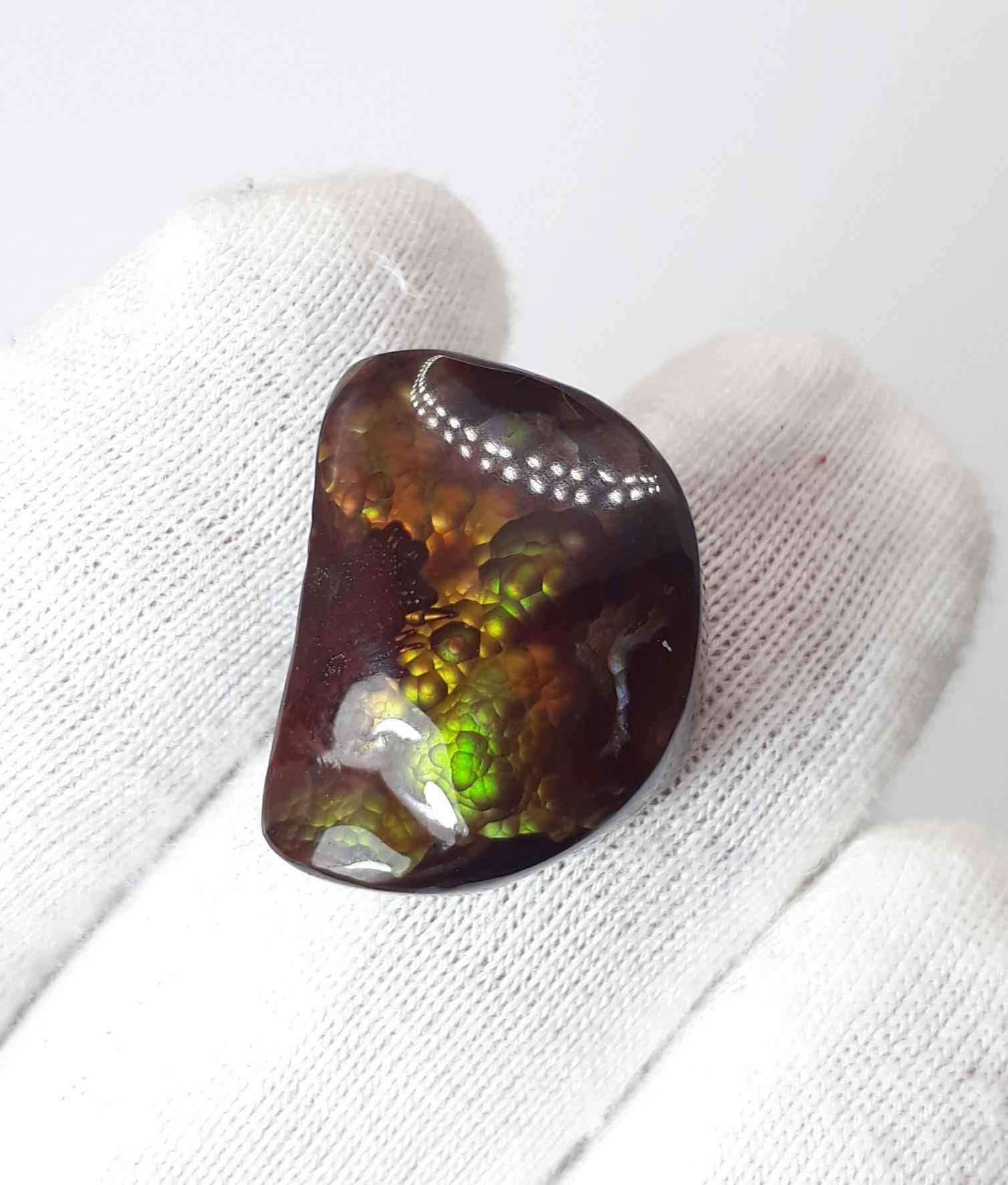 15ct Mexican Fire Agate, Fire Agate cabochon - Perfect gemstone Gift, Suitable for any Jewelry item, Rare Gemstone than Diamonds, Dimensions 18 x 13.7 mm