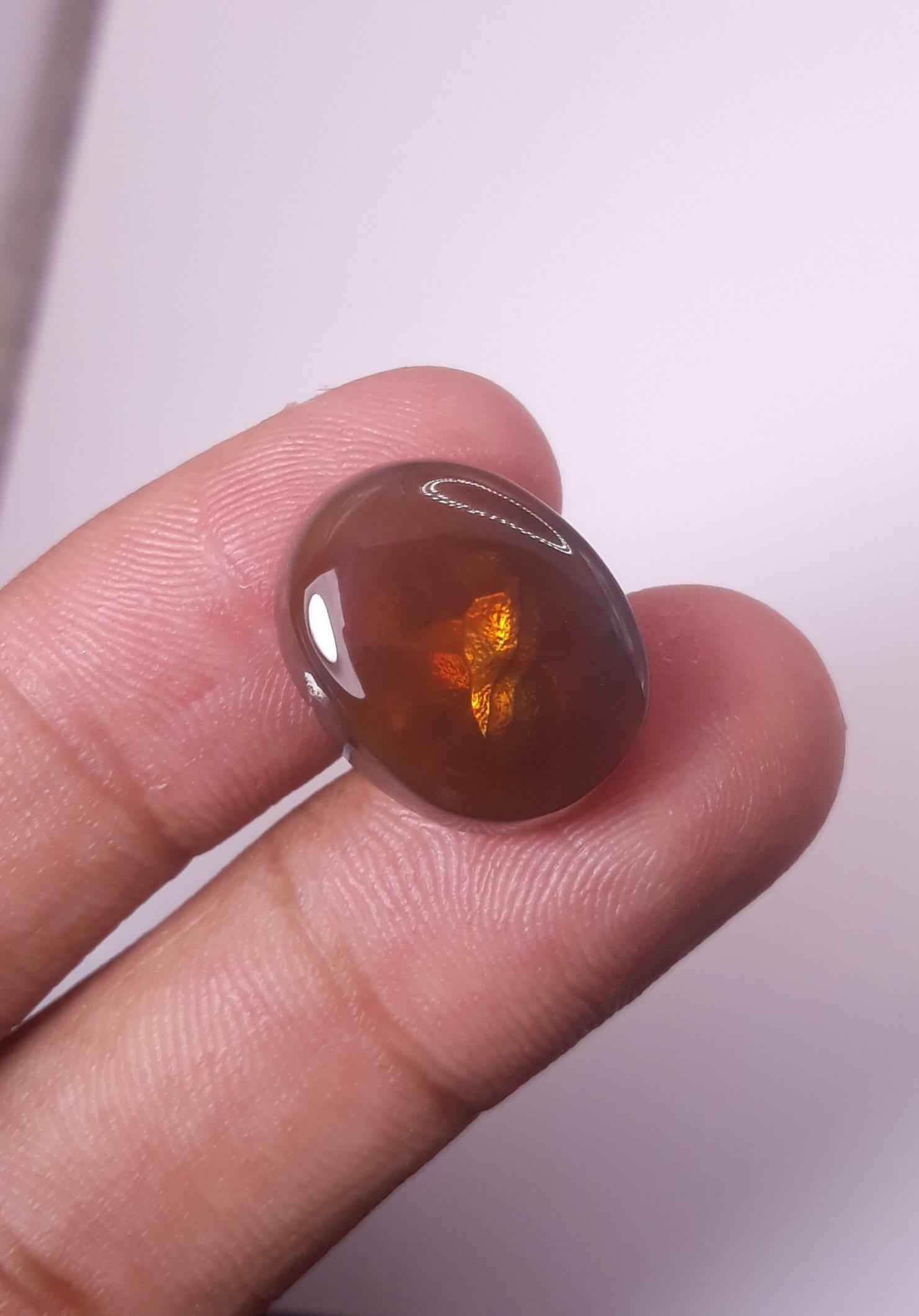19.5ct Natural Carved Agate from Mexico - Rare than diamond gemstone - 19.8 mm x 15.5 mm x 7.6 mm