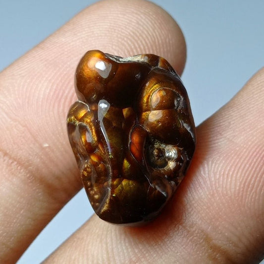 17.8ct Carved Fire Agate, Rare Fire Agate, Aatshi Aqeeq, Suitable For Pendant - Dimensions 20x15x10mm