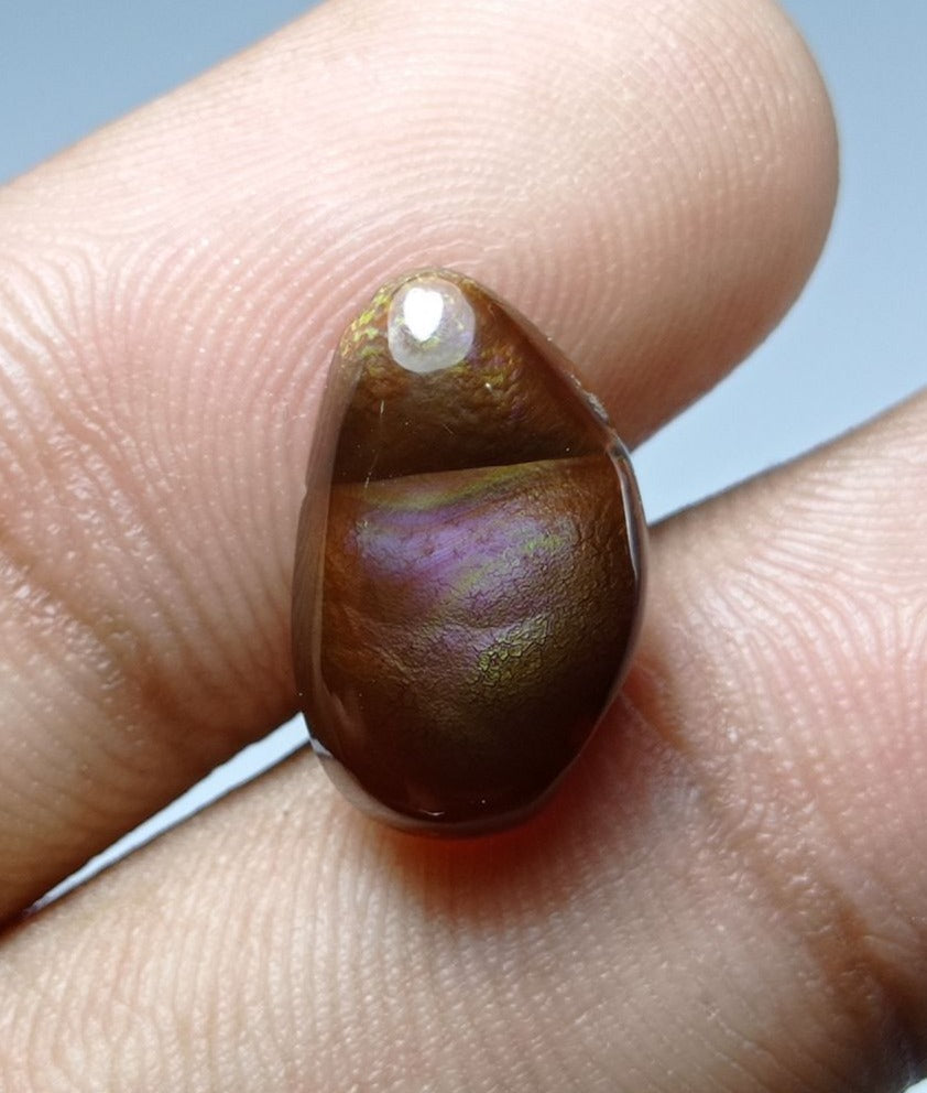6.6ct Unique Purple Fire Agate Cabochon - Best For Ring Setting -  Dimensions 16x9x5mm