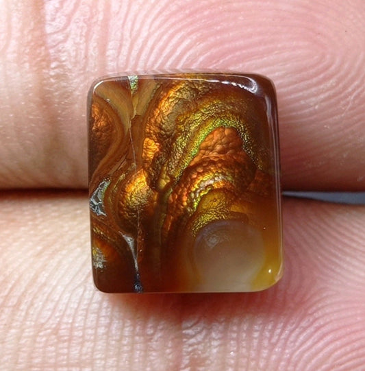 7.2ct Mexican Fire Agate, Rare Fire Agate, Colorfully Squared Fire Agate, Perfect gemstone Gift For All, Dimensions 12x11x4mm