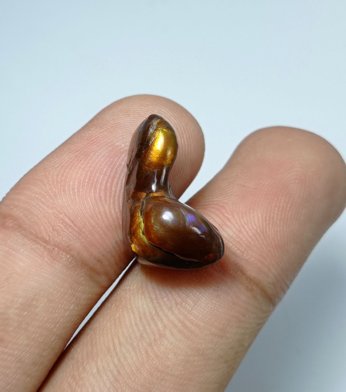 13.1ct L Shaped Natural Carved Rare Fire Agate - Dimensions 19x13x10mm