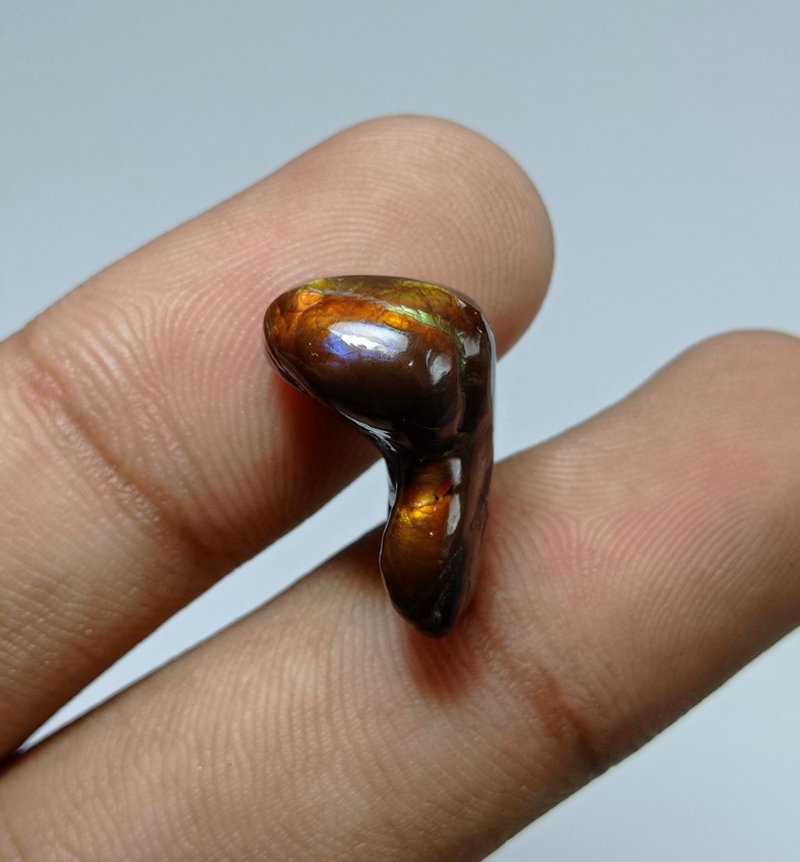 13.1ct L Shaped Natural Carved Rare Fire Agate - Dimensions 19x13x10mm