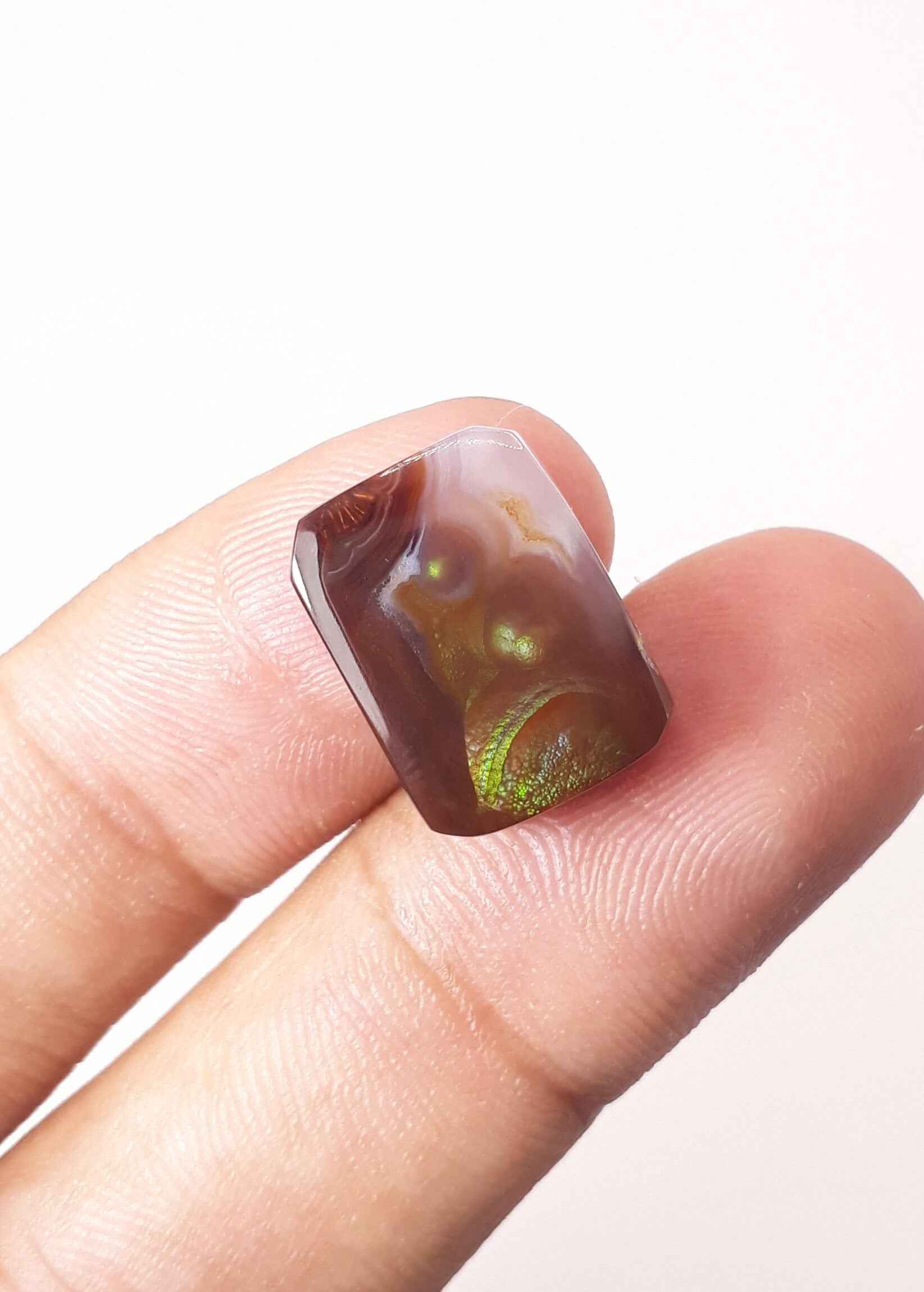 13.7ct Mexican Fire Agate,  Green Fire Agate - Perfect gemstone Gift, Rectangular Fire Agate, Rare Gemstone than Diamonds, Dimensions 17 x 12.5 mm