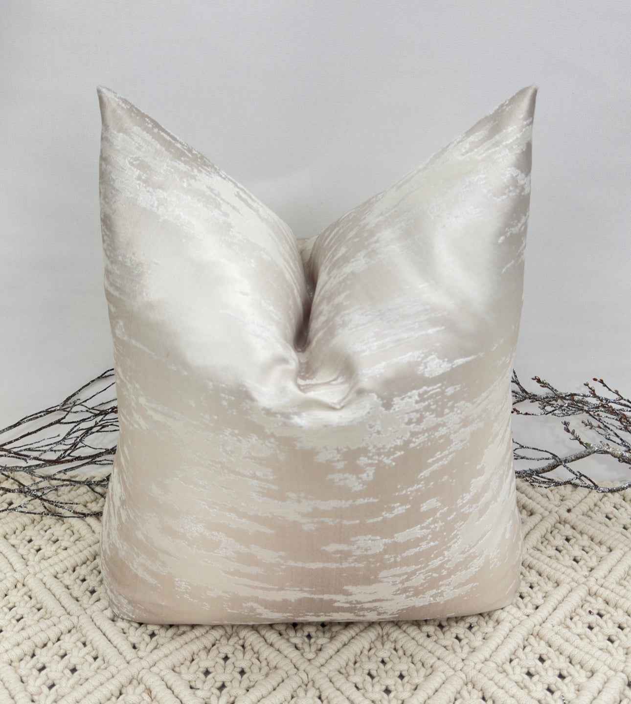 The Couture Cushion - The Cream Caramelo - Style No. 158