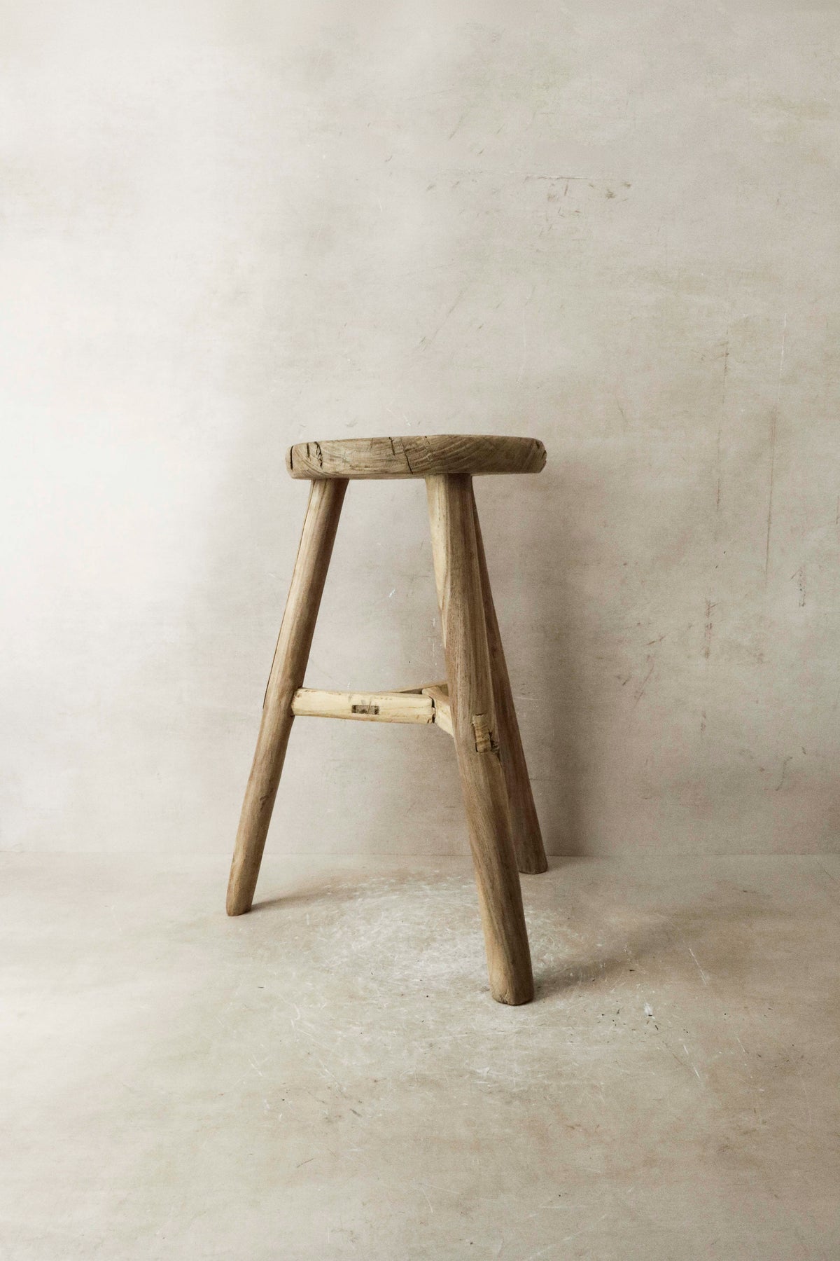 Vintage Rustic Elm Wood Stool - Round - No 27