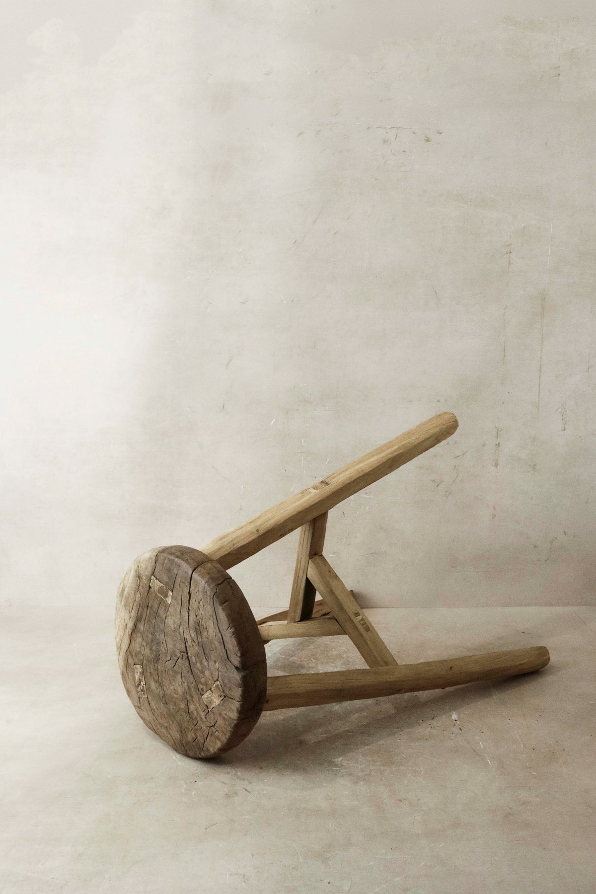 Vintage Rustic Elm Wood Stool - Round - No 26