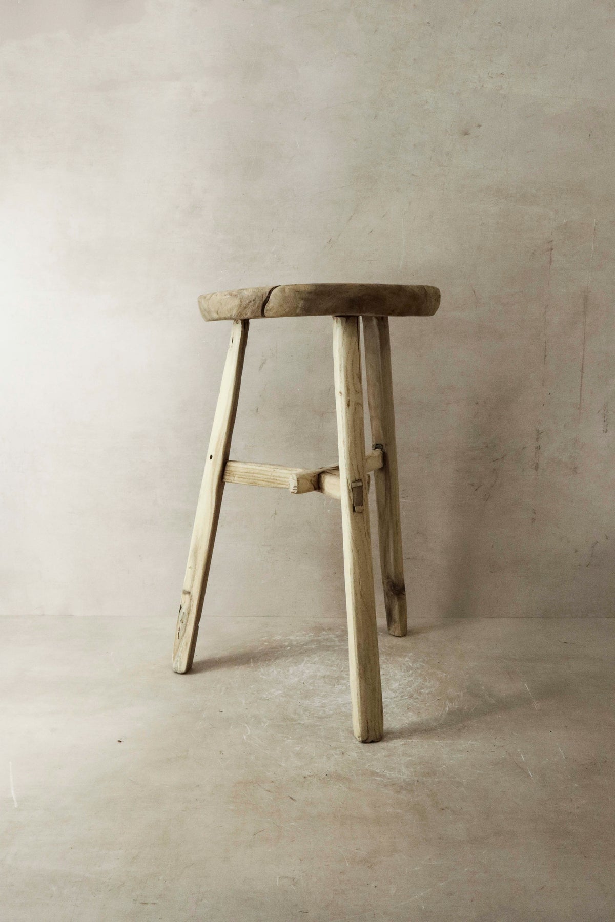 Vintage Rustic Elm Wood Stool - Round - No 22