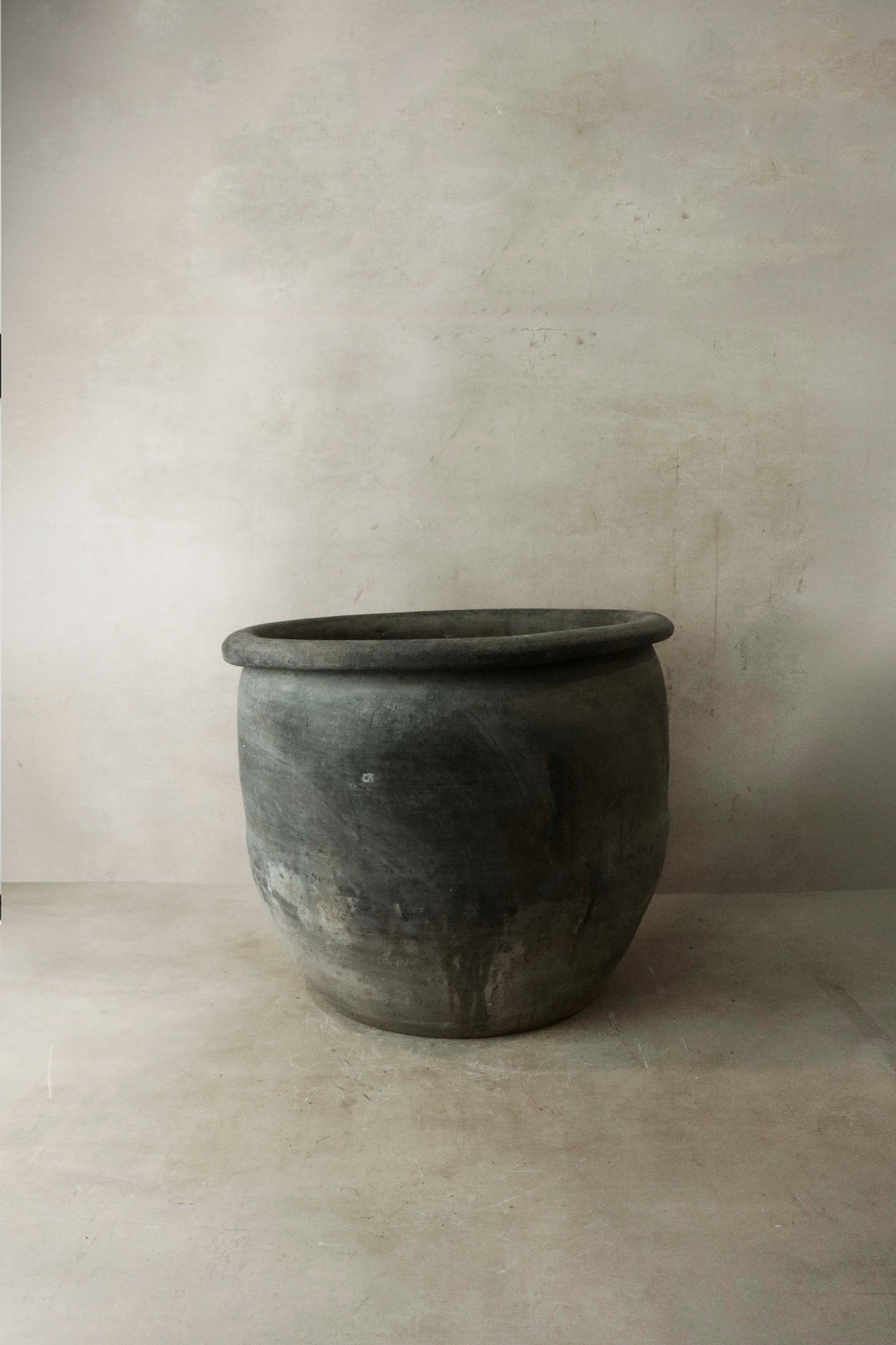 Big Old Grey Asian Pots- L004