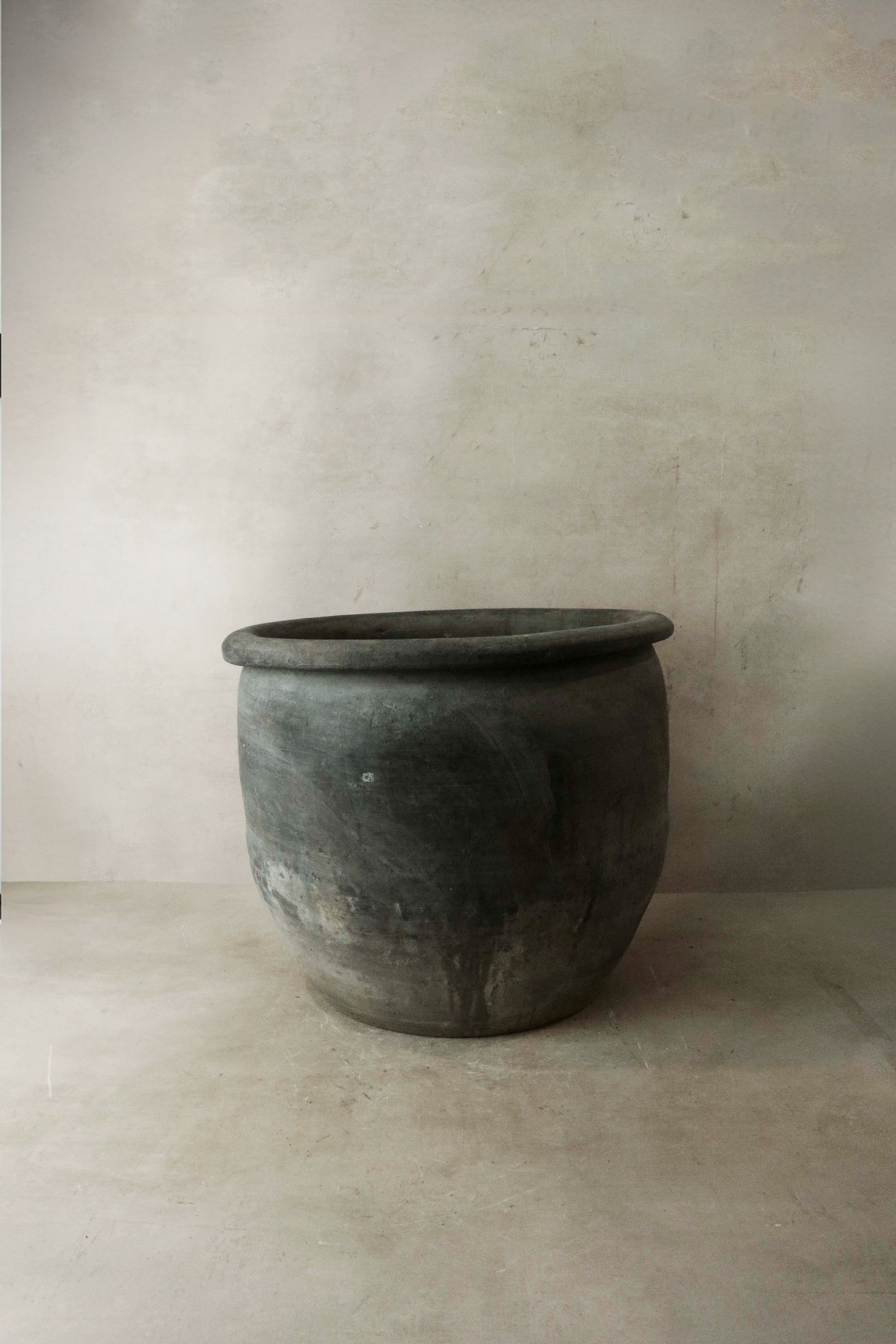 Big Old Grey Asian Pots- L004