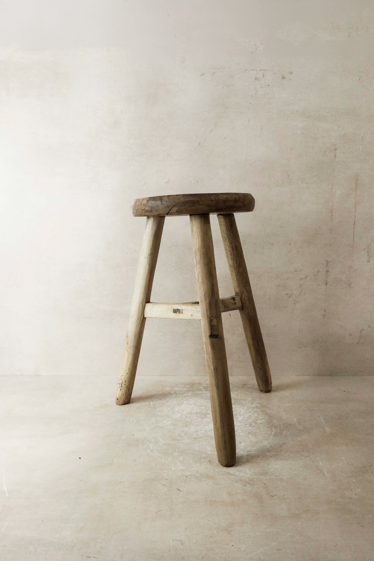 Vintage Rustic Elm Wood Stool - Round - No 24