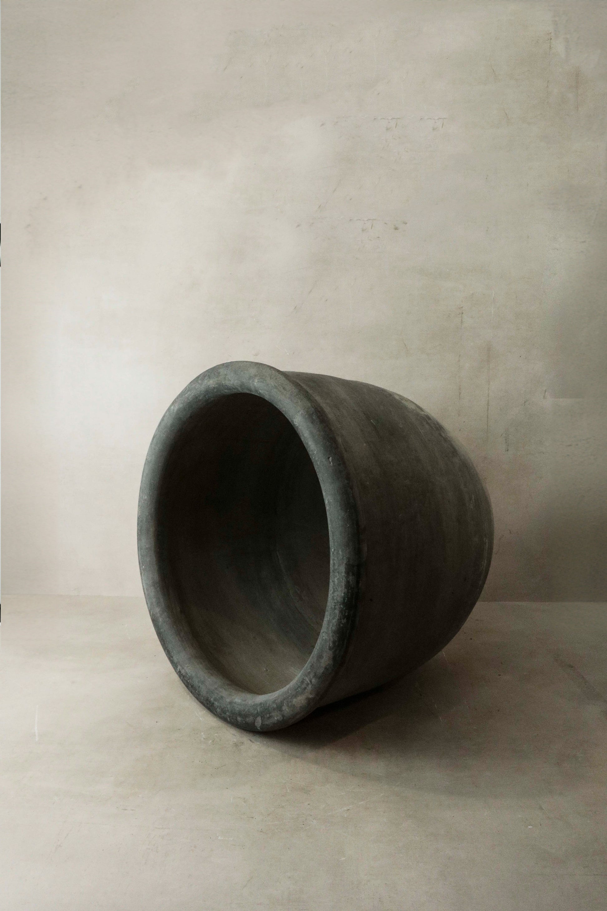 Big Old Grey Asian Pots- L004