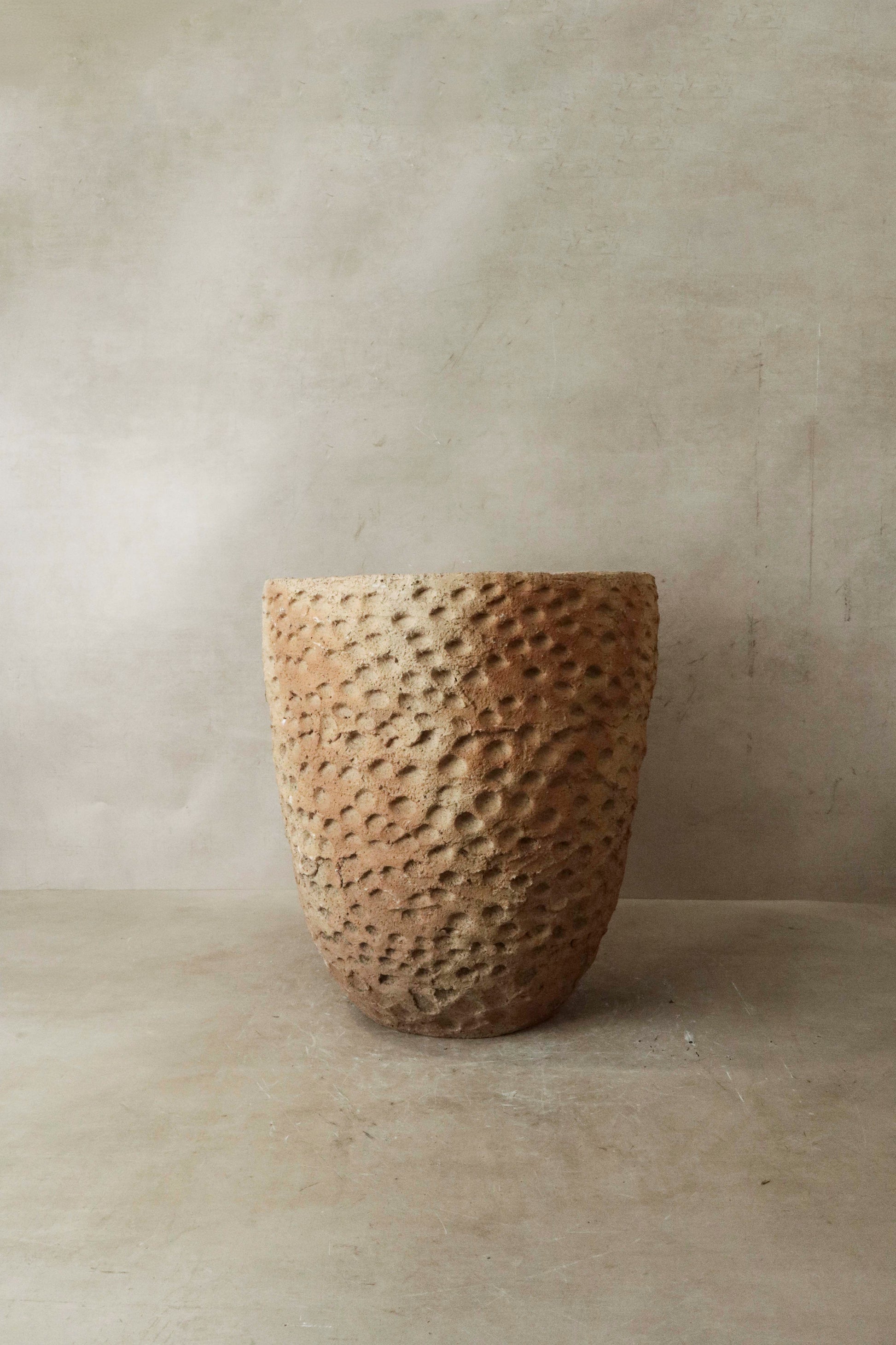Textured Gwayi Clay Pot - Zimbabwe - 30.1