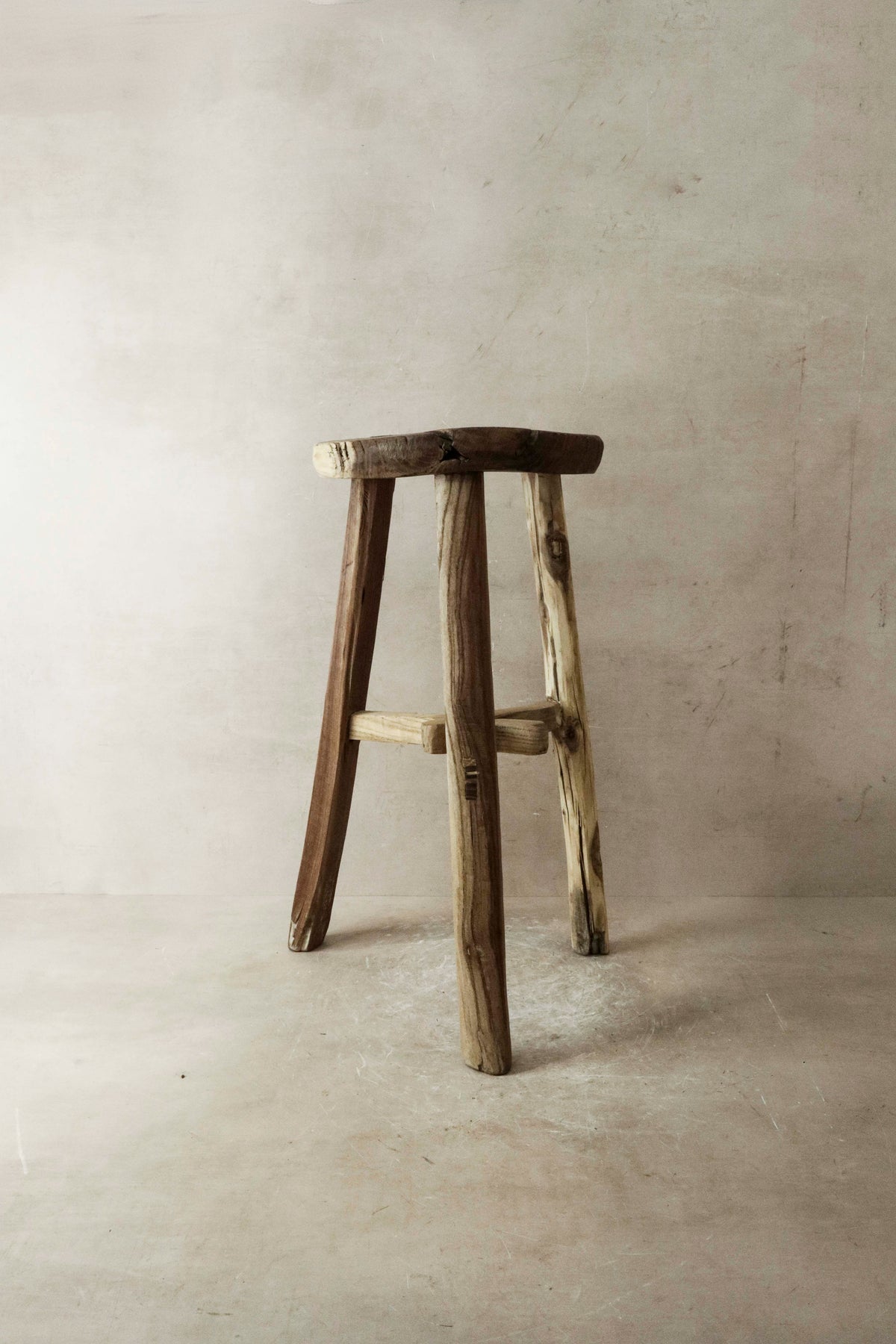 Vintage Rustic Elm Wood Stool - Round - No 23