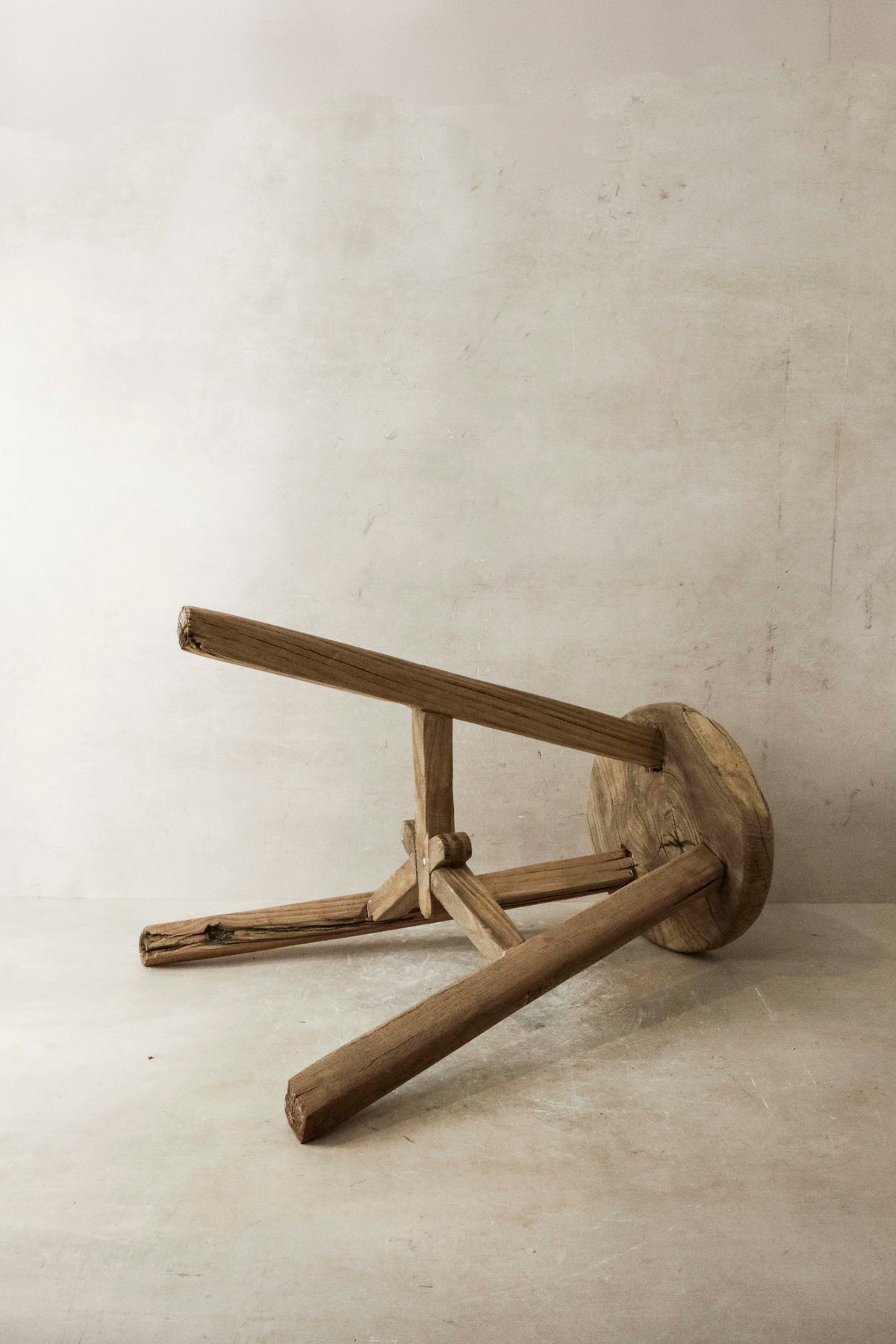 Vintage Rustic Elm Wood Stool - Round - No 21
