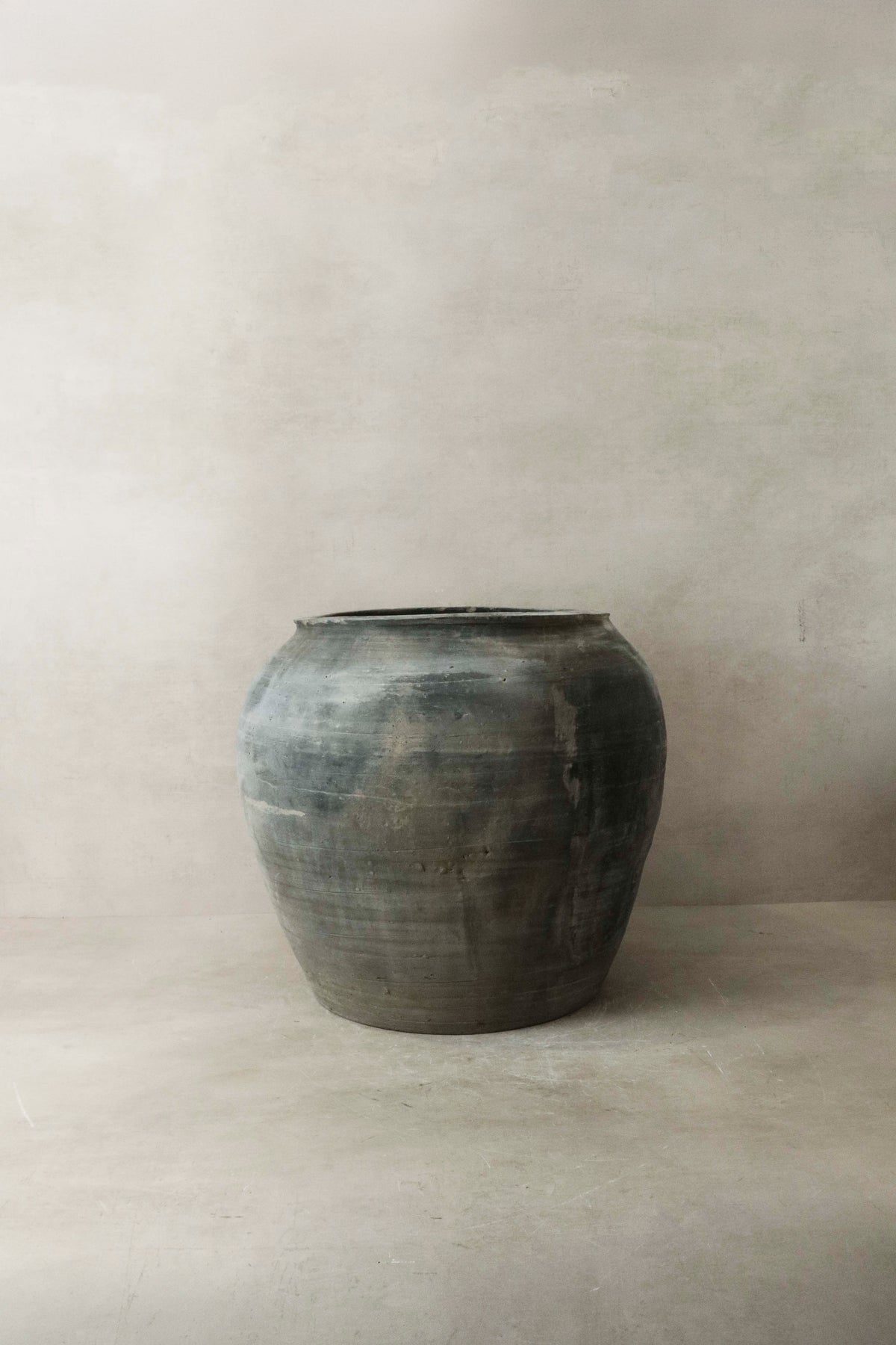 Vintage Dark Pot n° 020