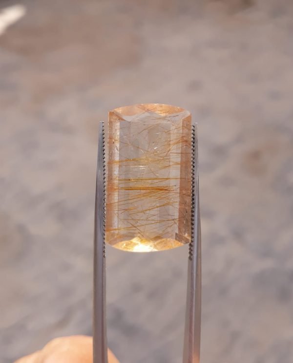 15.20ct Red Tourmalated Quartz - Red Rutile Quartz - Rutilated Quartz