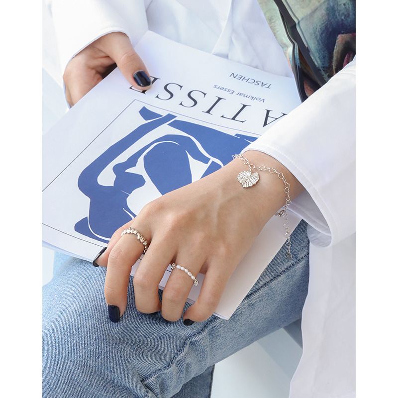 Fashion Natural Pearls Chain Ring - Gold-Plated Silver Pearl Rings for women - Perfect Pearl Rings with Gift Wrapping Included