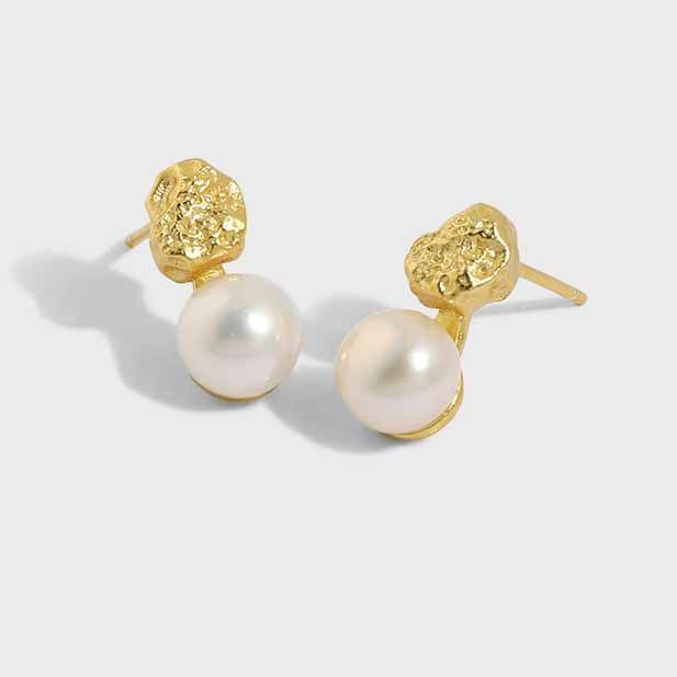 Elegant Round Natural Cultured Pearl Stud Earrings - Gold-Plated Silver Pearl Earrings for women - Perfect Pearl Earrings with Gift Wrapping Included
